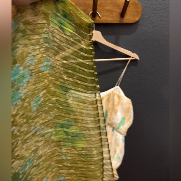 JACK BRYAN - vintageevening gown; 60s/70s era Yellow and Green Floral Maxi Dress - Picture 15 of 16